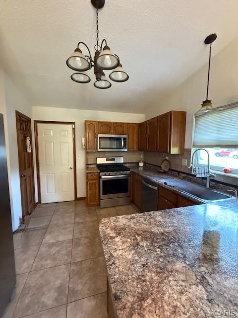 2112 Granite Court