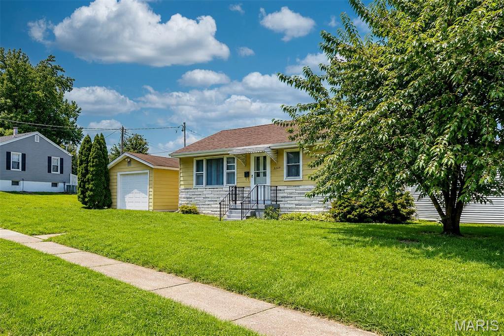 3349 Marmary Lane
