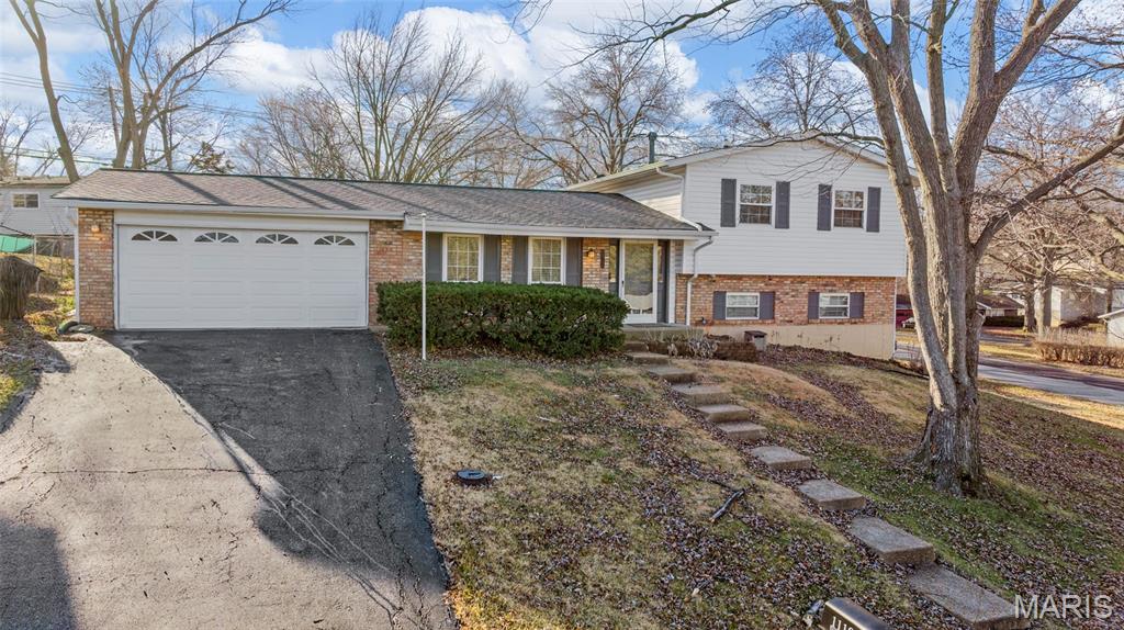 Quiet Village 13 - Residential Lease