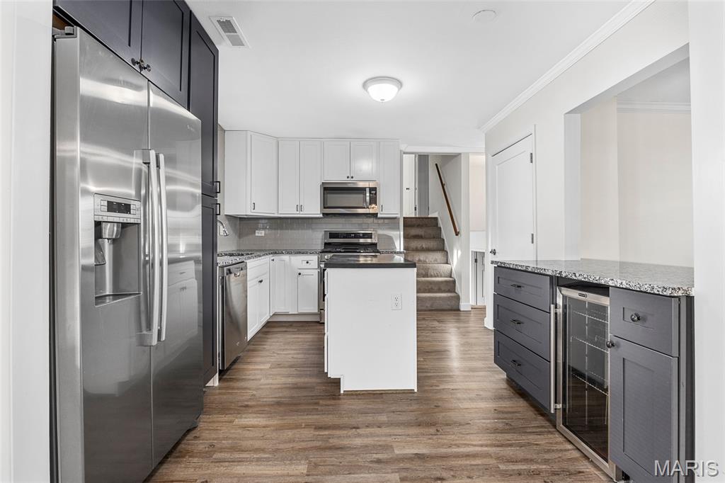 Quiet Village 13 - Residential Lease