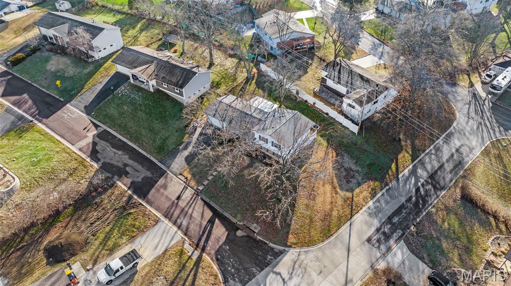 Quiet Village 13 - Residential Lease