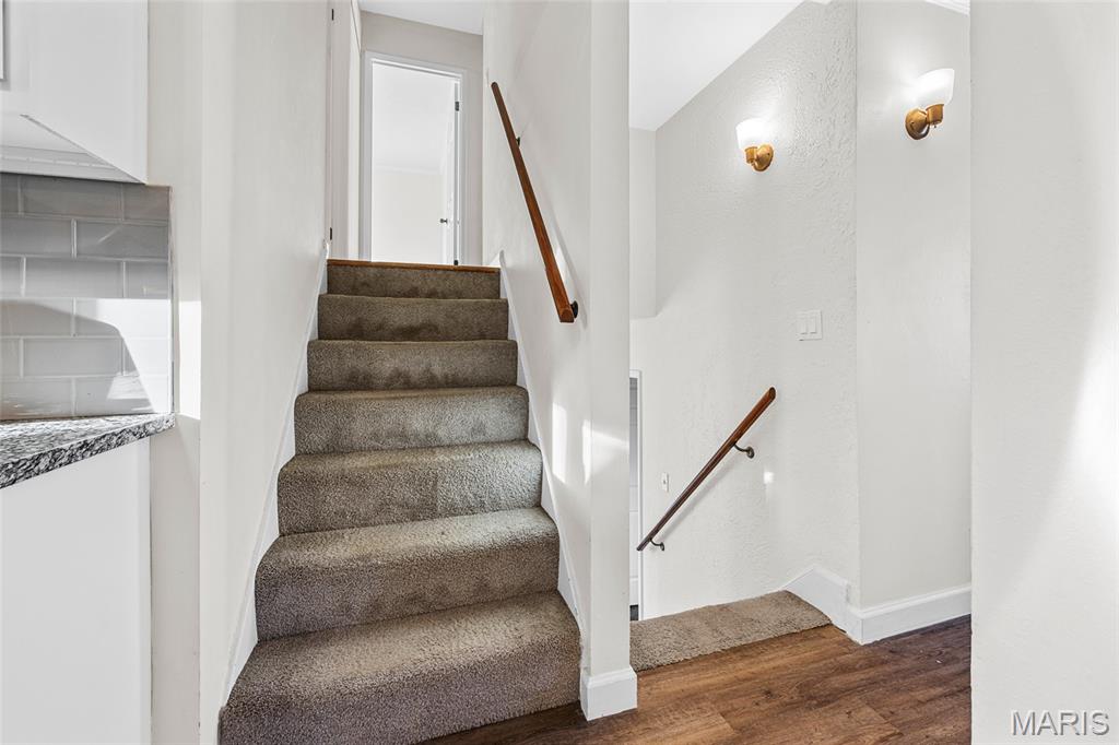 Quiet Village 13 - Residential Lease