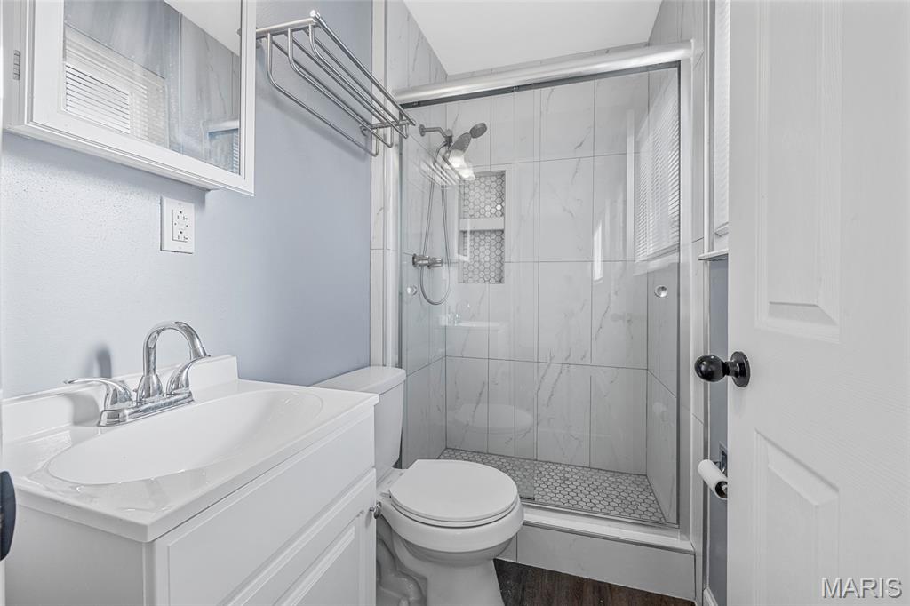 Quiet Village 13 - Residential Lease