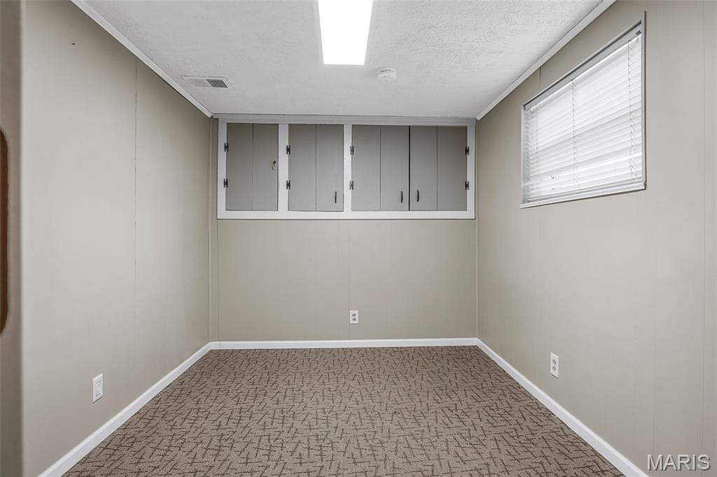 Quiet Village 13 - Residential Lease