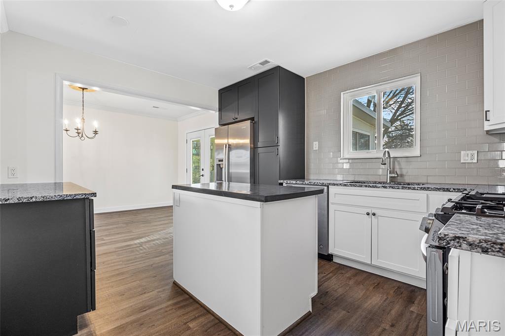 Quiet Village 13 - Residential Lease