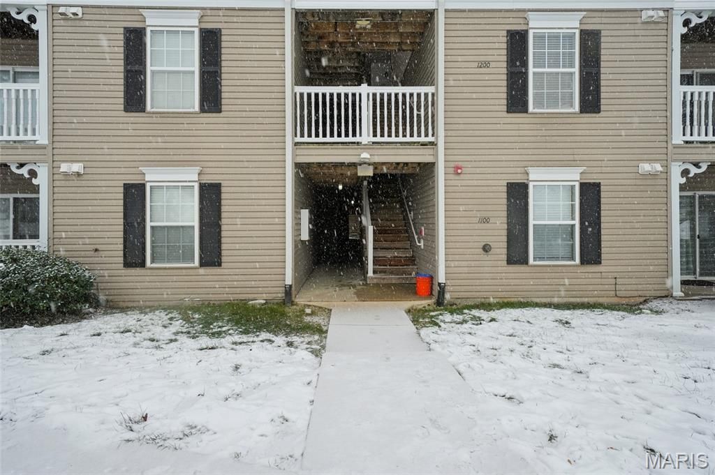 Photo of 1302 Spring Creek Lane, OFallon, MO 63368 (MLS # 25079914)