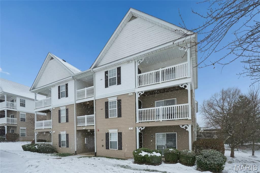 Photo of 1302 Spring Creek Lane, OFallon, MO 63368 (MLS # 25079914)