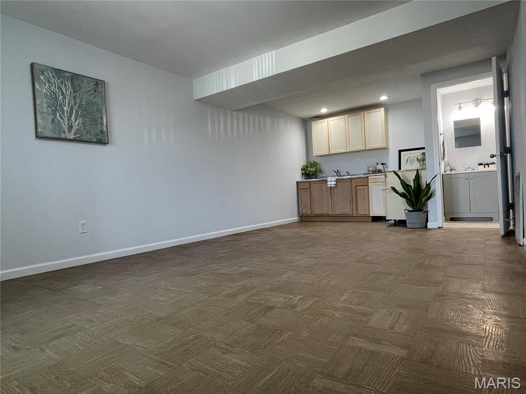 Westglen Estates 5 - Residential