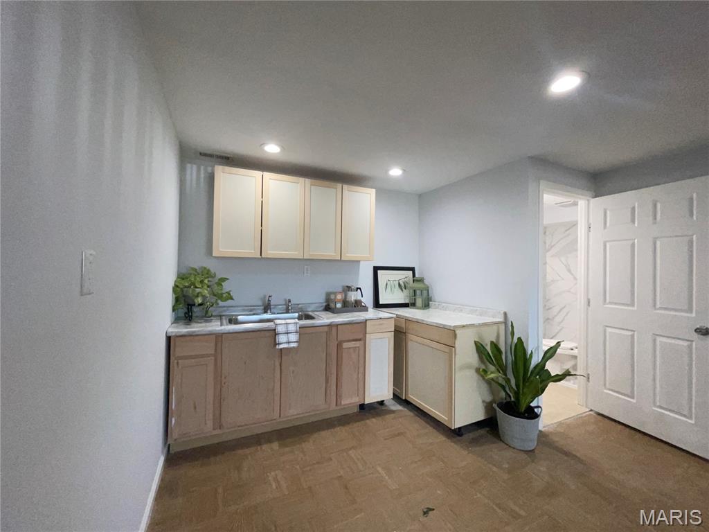 Westglen Estates 5 - Residential