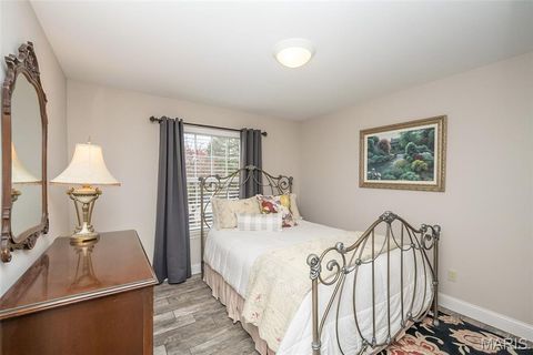 Tiny photo for 563 Beacon Point Lane, Wildwood, MO 63040 (MLS # 25077961)