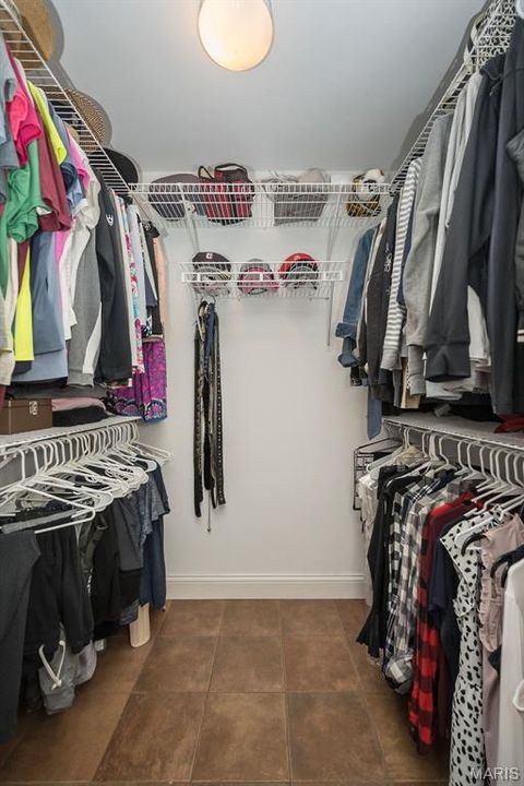 Tiny photo for 563 Beacon Point Lane, Wildwood, MO 63040 (MLS # 25077961)