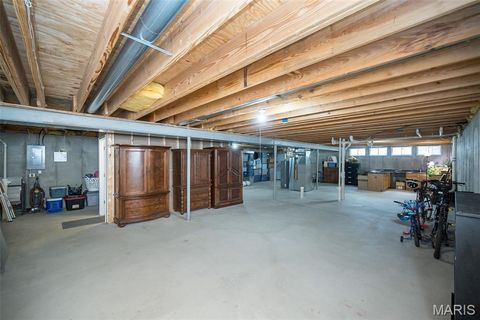 Tiny photo for 563 Beacon Point Lane, Wildwood, MO 63040 (MLS # 25077961)