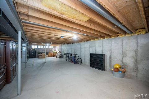 Tiny photo for 563 Beacon Point Lane, Wildwood, MO 63040 (MLS # 25077961)