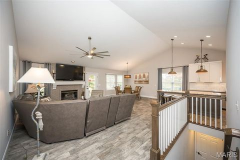 Tiny photo for 563 Beacon Point Lane, Wildwood, MO 63040 (MLS # 25077961)