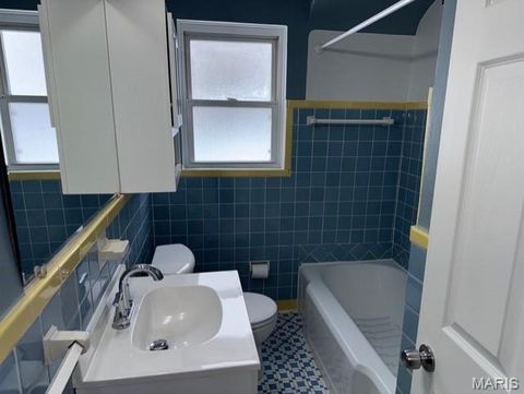 Tiny photo for 2820 Ashby Road, St Louis, MO 63114 (MLS # 25079561)