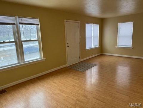 Tiny photo for 2820 Ashby Road, St Louis, MO 63114 (MLS # 25079561)