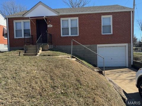 Tiny photo for 2820 Ashby Road, St Louis, MO 63114 (MLS # 25079561)