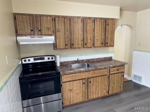 Tiny photo for 2820 Ashby Road, St Louis, MO 63114 (MLS # 25079561)