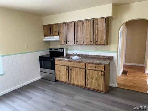 Tiny photo for 2820 Ashby Road, St Louis, MO 63114 (MLS # 25079561)