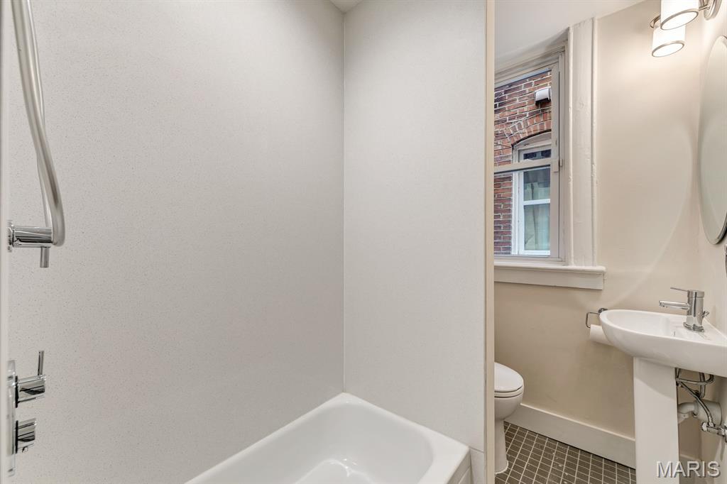 Tower Grove Heights Add - Residential Income