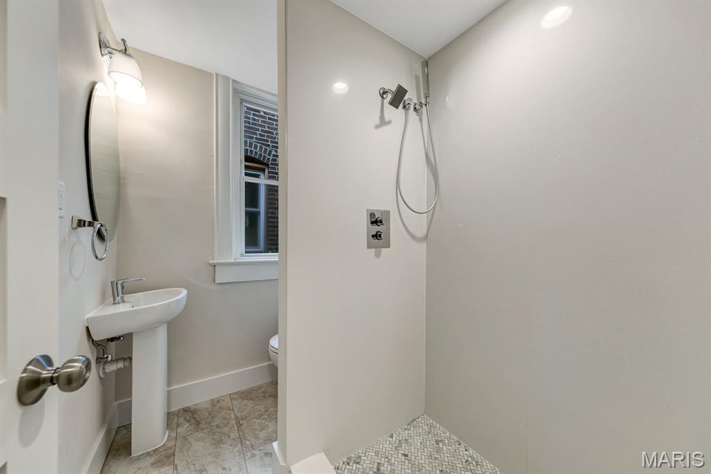 Tower Grove Heights Add - Residential Income