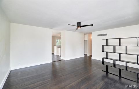 Tiny photo for 1004 Tempo Drive, Creve Coeur, MO 63146 (MLS # 25058276)