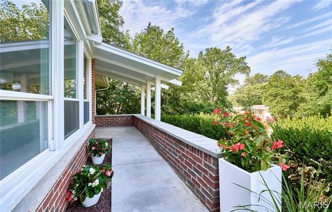 Tiny photo for 1004 Tempo Drive, Creve Coeur, MO 63146 (MLS # 25058276)