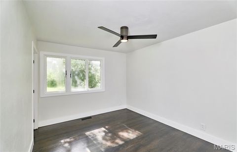 Tiny photo for 1004 Tempo Drive, Creve Coeur, MO 63146 (MLS # 25058276)