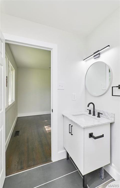Tiny photo for 1004 Tempo Drive, Creve Coeur, MO 63146 (MLS # 25058276)