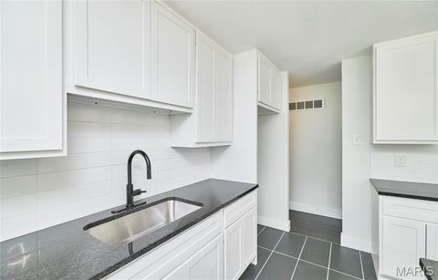 Tiny photo for 1004 Tempo Drive, Creve Coeur, MO 63146 (MLS # 25058276)