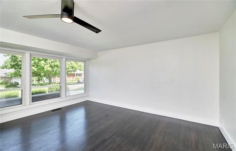 Tiny photo for 1004 Tempo Drive, Creve Coeur, MO 63146 (MLS # 25058276)