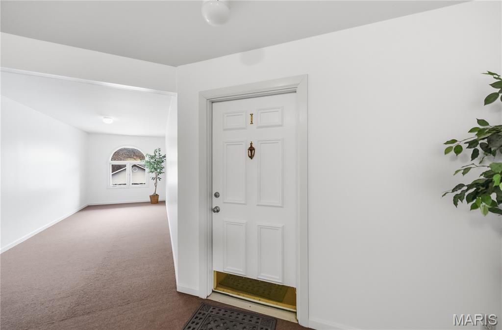 Sun Valley Condo Ph I - Residential