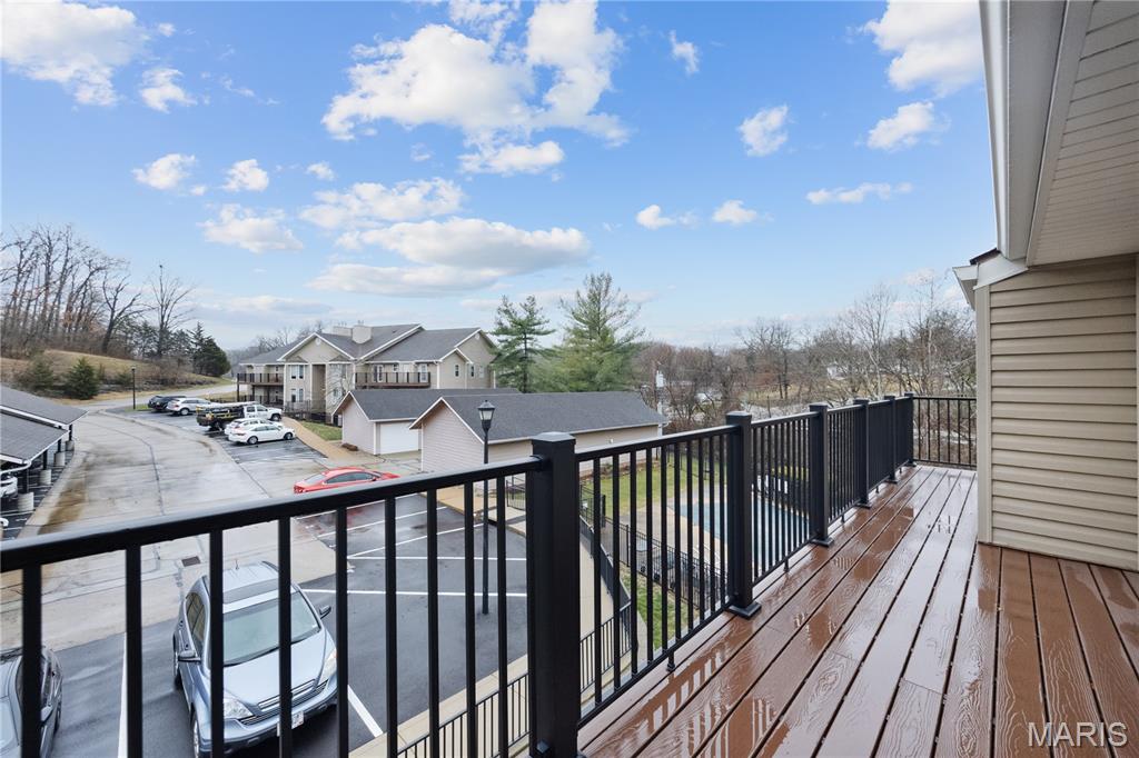 Sun Valley Condo Ph I - Residential