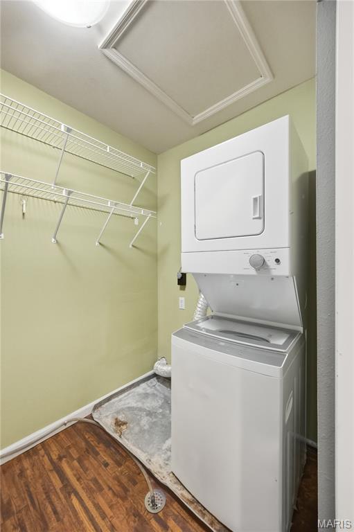 Sun Valley Condo Ph I - Residential