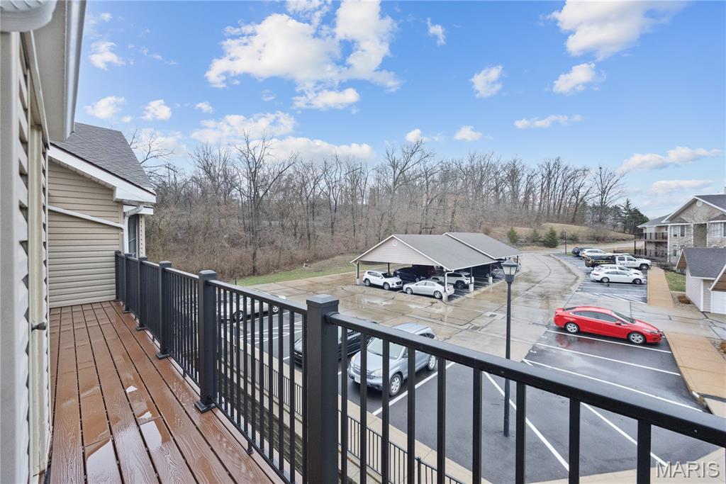 Sun Valley Condo Ph I - Residential