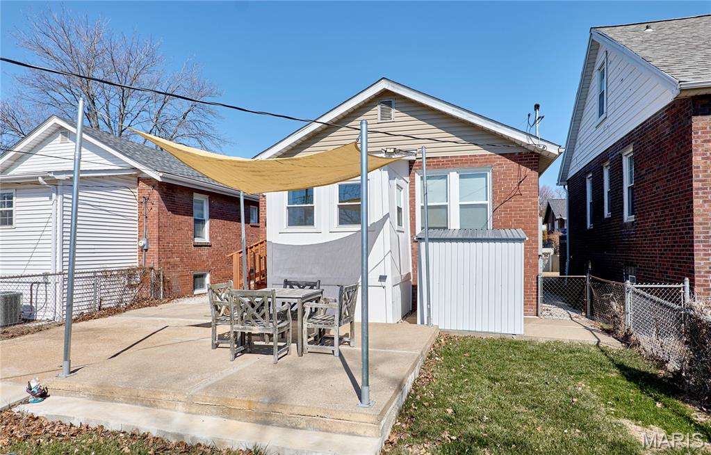 Russells Add 02 - Residential