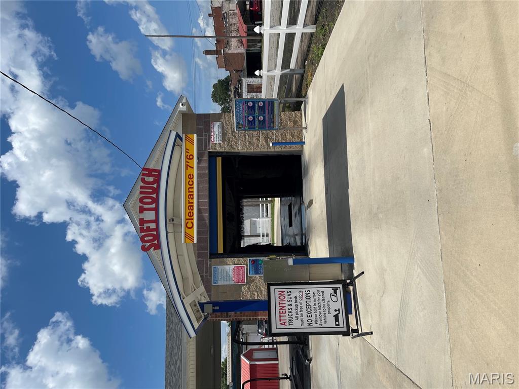 n/a - Commercial Sale