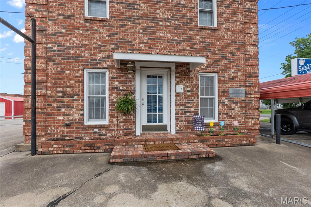 n/a - Commercial Sale