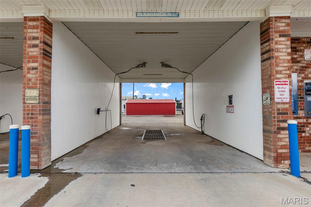 n/a - Commercial Sale