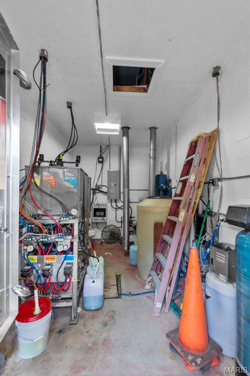 n/a - Commercial Sale