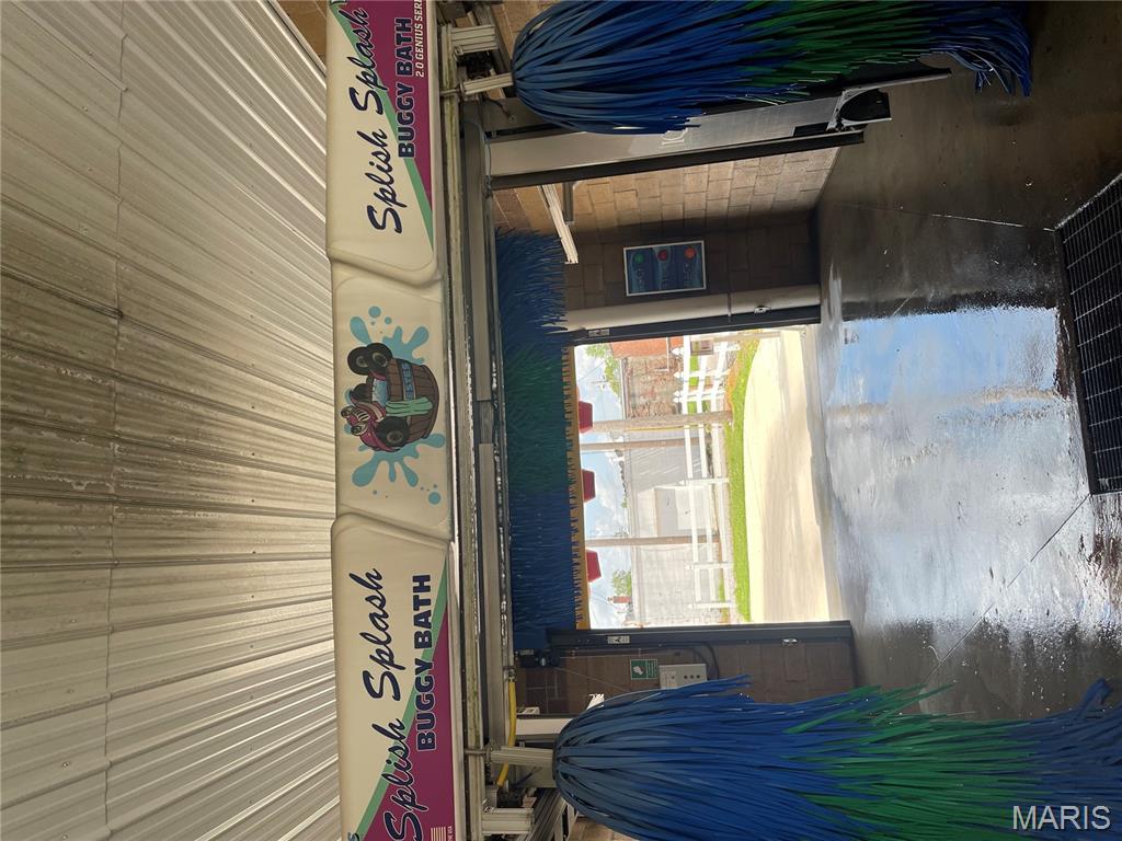 n/a - Commercial Sale