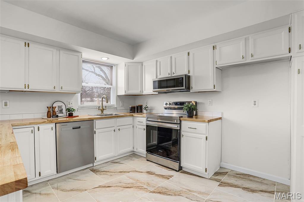 Boardwalk Three Sec Of Mayer - Residential