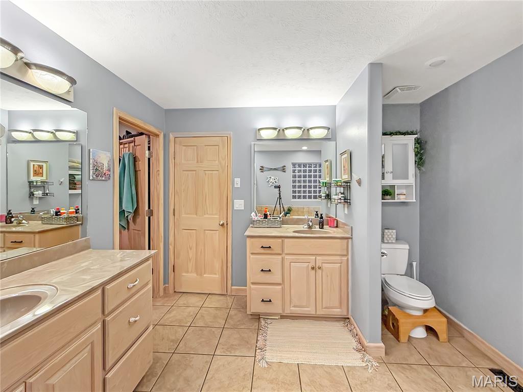 Laclede - Residential