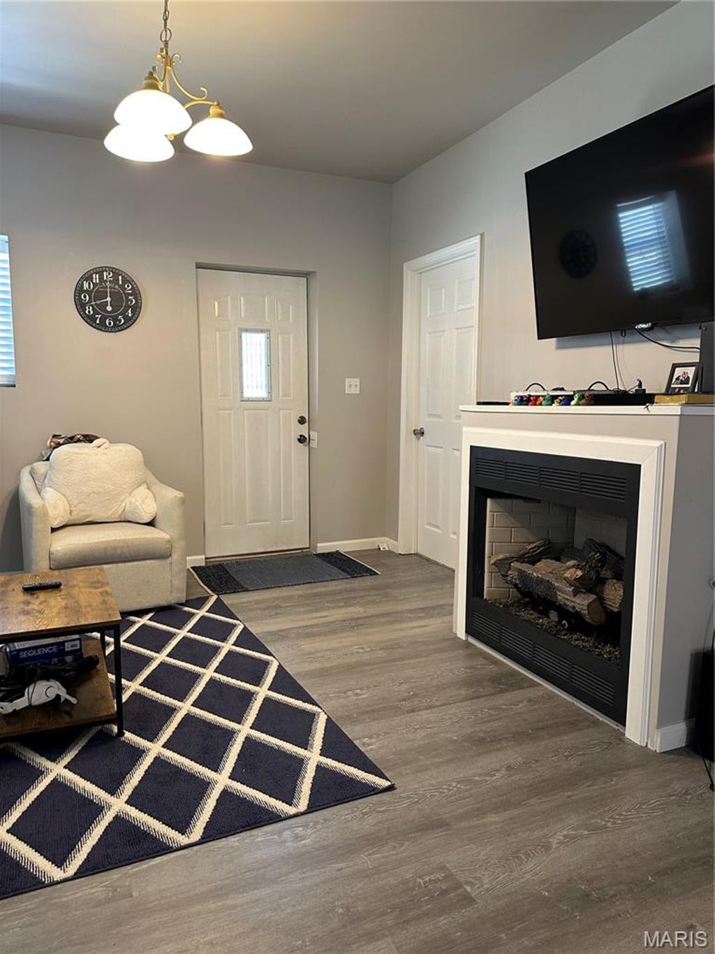 Photo of 544 W Lincoln Street, Hawk Point, MO 63349 (MLS # 26015156)