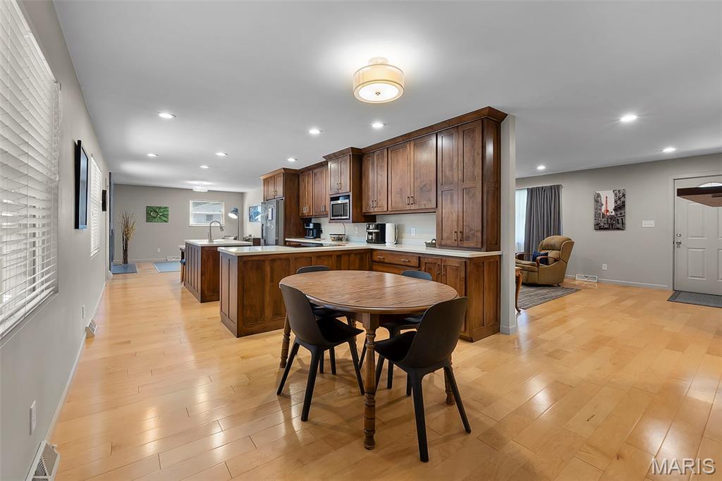 Lakeview Estate - Residential