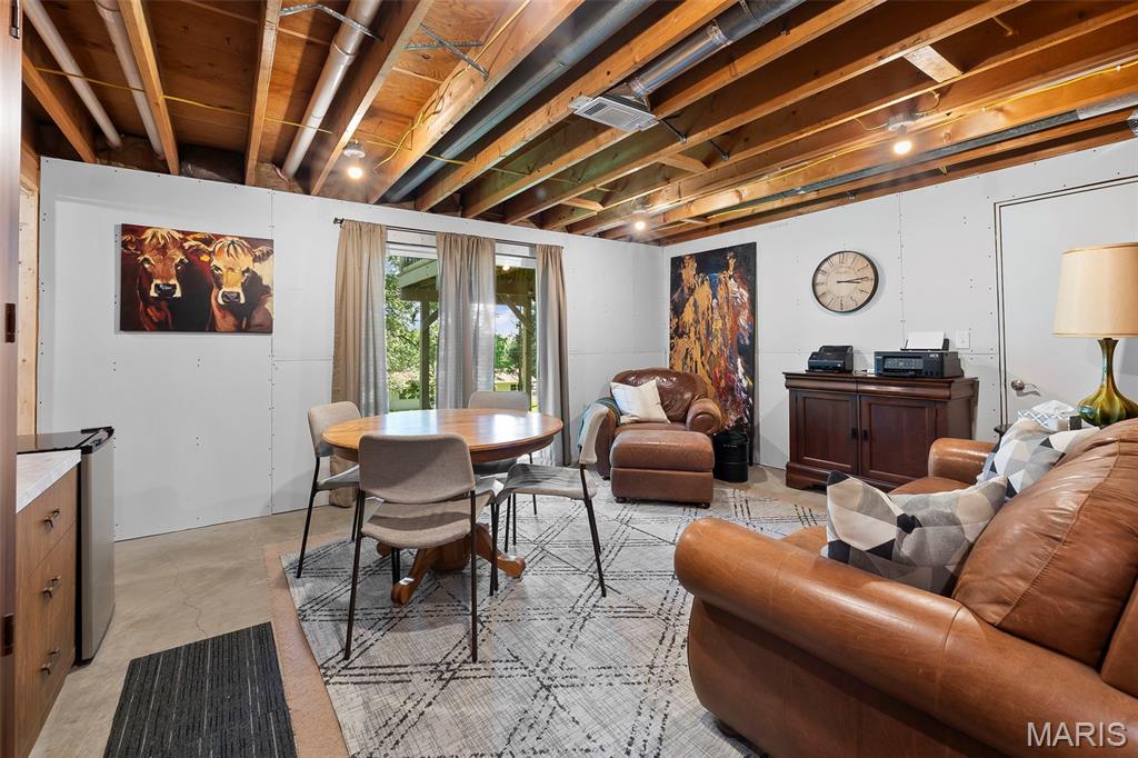 Lakeview Estate - Residential