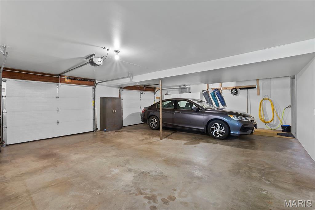 Lakeview Estate - Residential