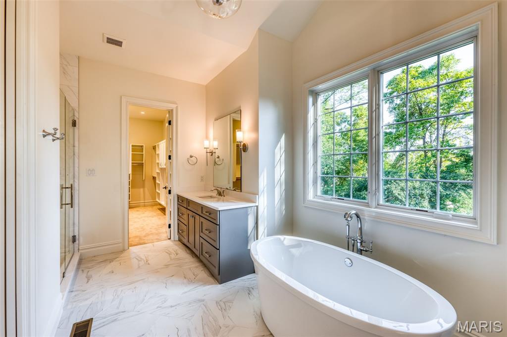 Ballas Ridge - Residential