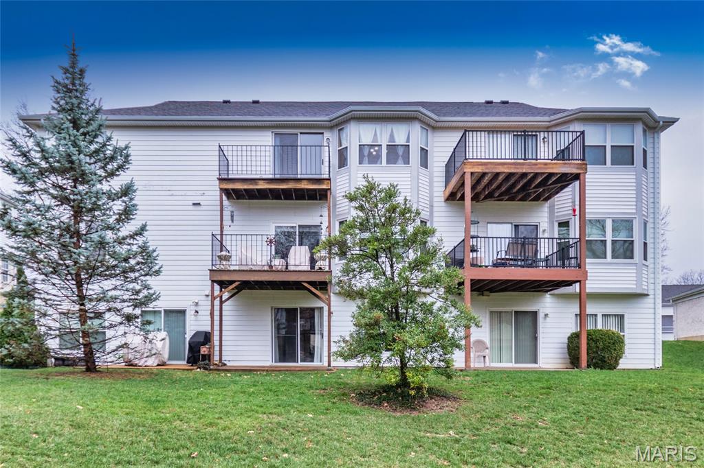 Whitehall Place Condo Ph Three - Residential