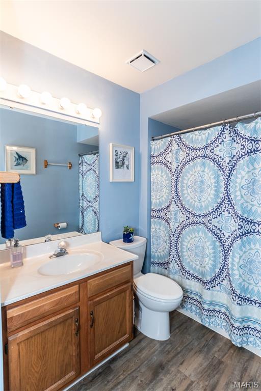 Whitehall Place Condo Ph Three - Residential